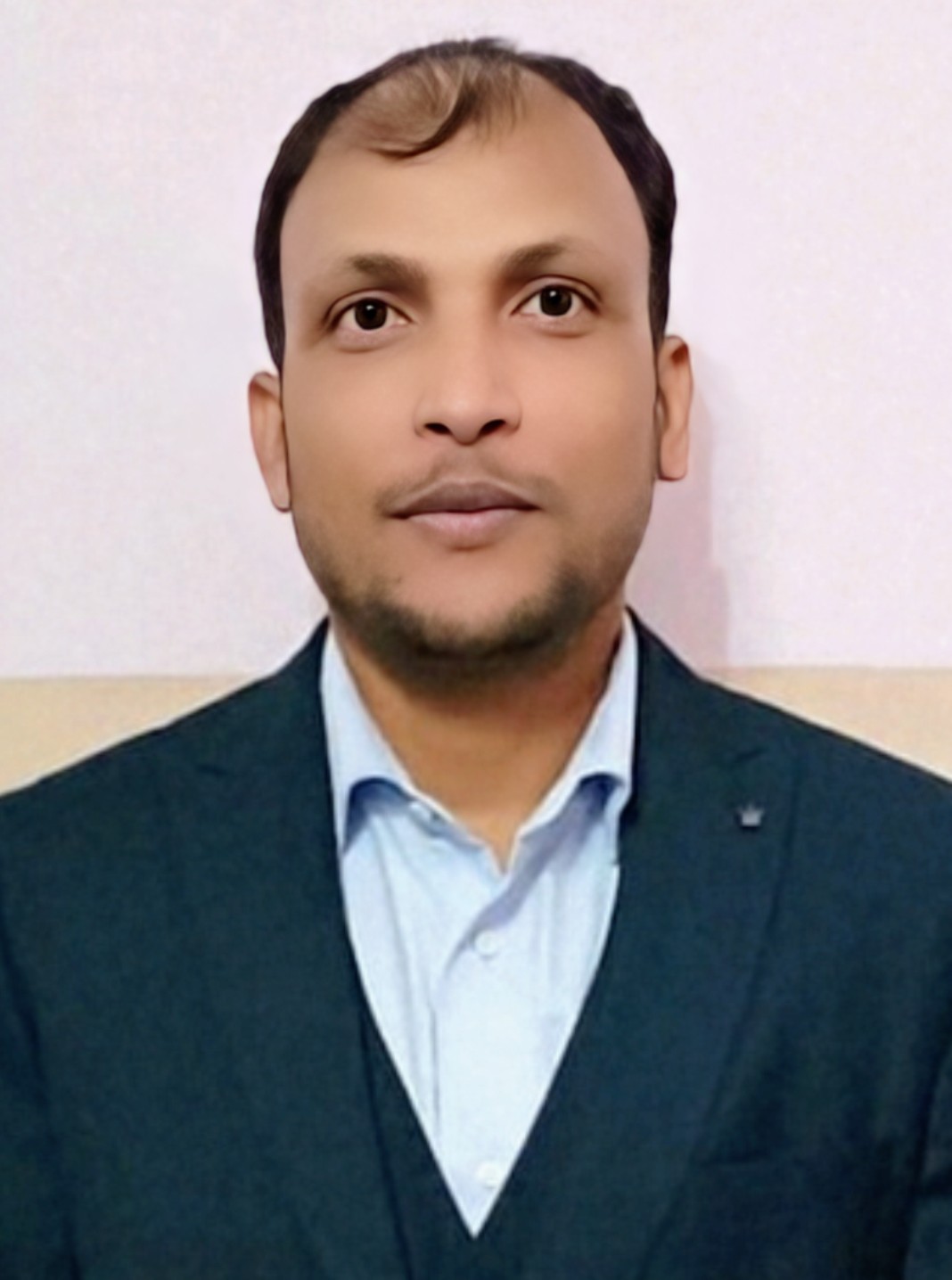 Dr Yugeshwar Sah